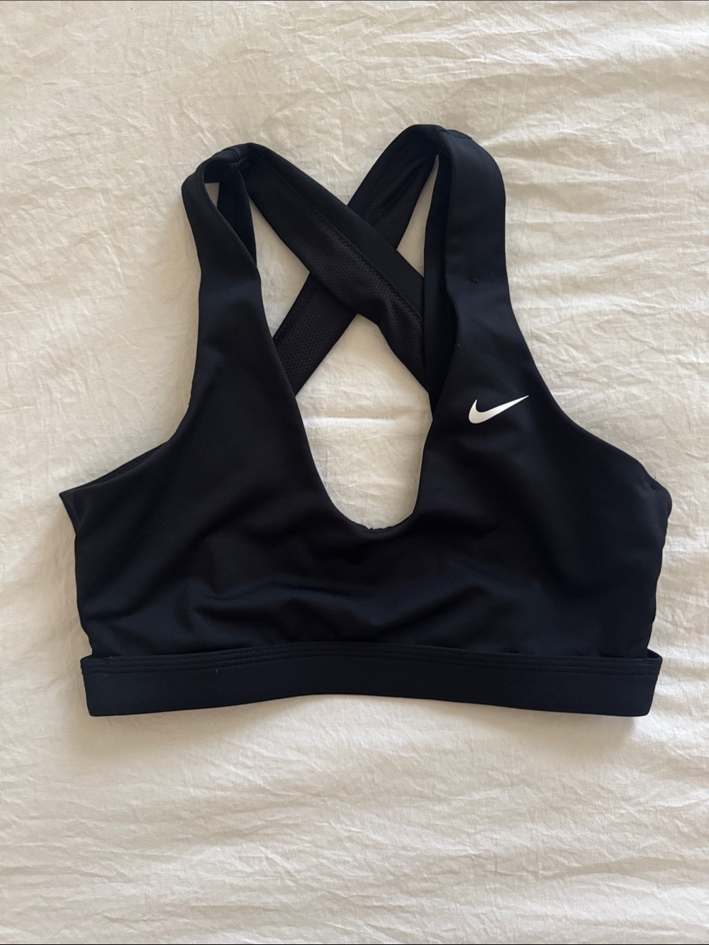 Nike Black Cross-Back Medium Support Sports Bra